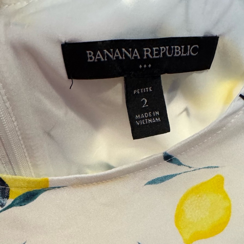 Banana Republic Yellow and White Lemon Print Dress - 2P - Picture 3 of 3